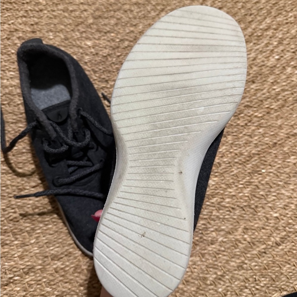 NEW Women’s Allbirds The Wool Runner Sneakers - Picture 5 of 6
